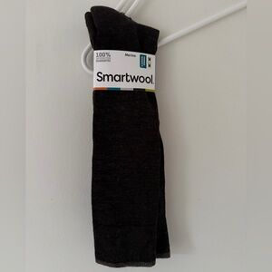 Smartwool women’s Medium black knee high socks, merino wool knit NWT